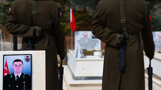 Elazığ'da Çanakkale Zaferi'nin 111. yılı törenle anıldı