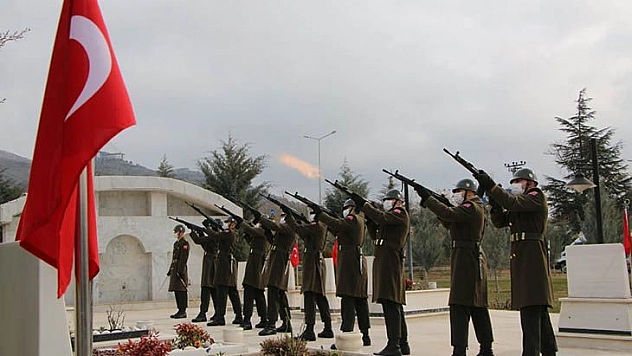 Elazığ'da Çanakkale Zaferi Ve Şehitleri Anma Günü Töreni