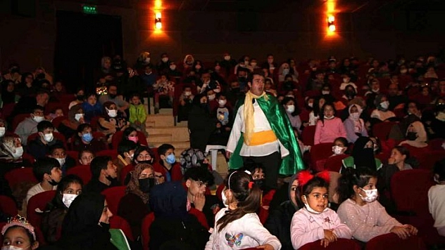 Elazığ'da çocuk tiyatrosuna yoğun ilgi