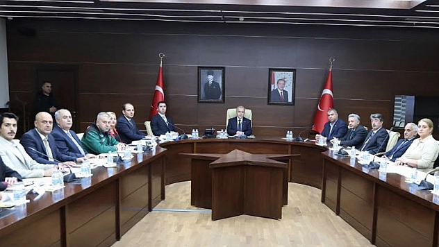 Elazığ'da doğal gaz ve enerji toplantısında selin etkileri ele alındı