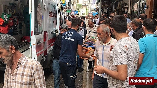 Elazığ'da elektrik akımına kapılan işçi yaralandı