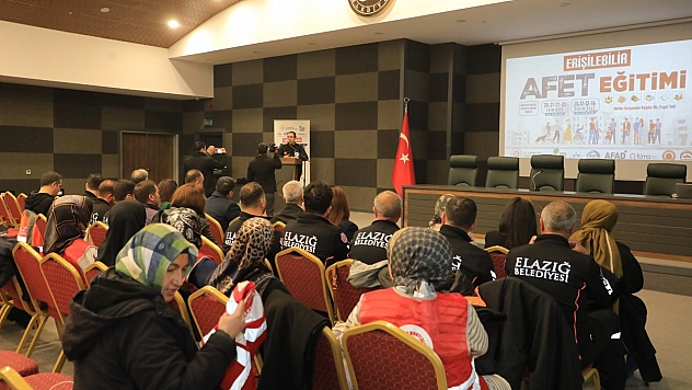 Elazığ'da 'Erişilebilir Afet Eğitimi Projesi'nin söyleşi ve sertifika programı yapıldı
