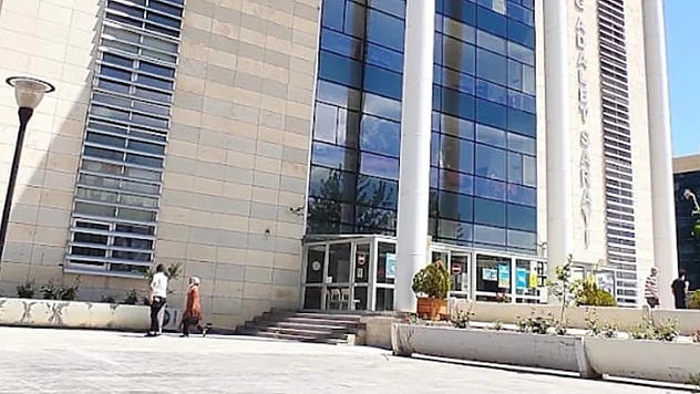 Elazığ'da eşi ile yasak aşk yaşayan şahsı öldüren Başkomiser, adli kontrol şartı ile serbest bırakıldı