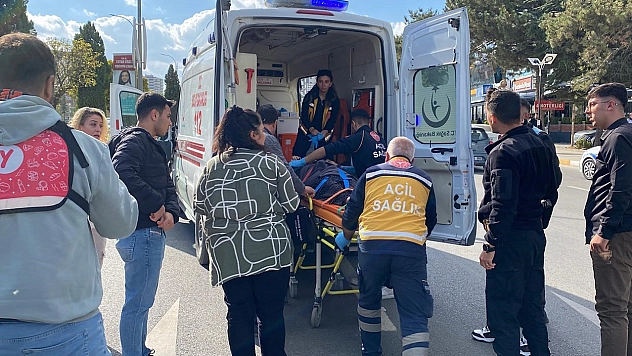 Elazığ'da facia! Yaşlı kadına minibüs çarptı