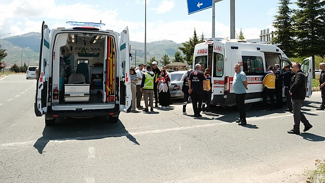Elazığ'da faciaya ramak kaldı: 1'i bebek 4 yaralı