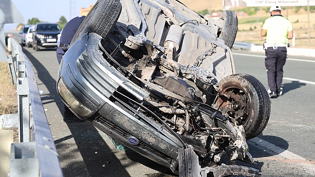 Elazığ'da Feci Kaza: 5 Yaralı