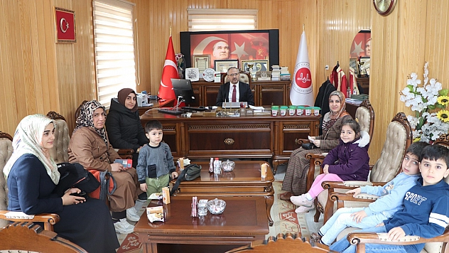 Elazığ'da Filistin İçin Bağışlar Devam Ediyor
