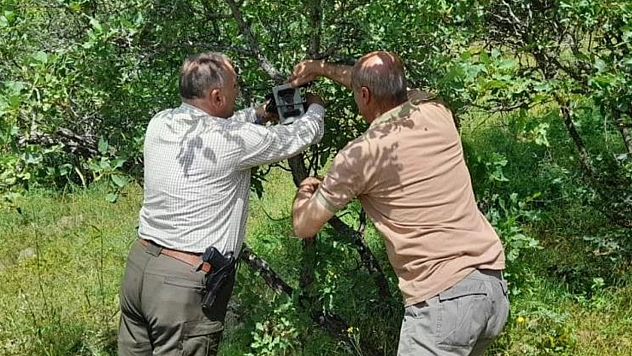 Elazığ'da Fotokapanlara Bakım Çalışmaları Yapıldı