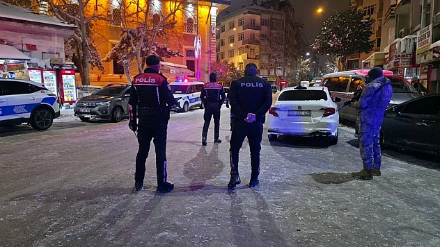 Elazığ'da gece asayiş uygulaması: Eğlence mekanları denetlendi