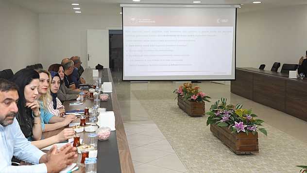 Elazığ'da hayvancılığa yönelik eğitim ve sektör toplantıları başladı