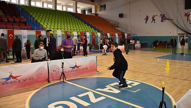 Elazığ'da hedef 20.000 genç