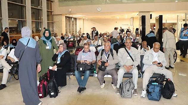 Elazığ'da ikinci ve üçüncü hac kafilesi dualarla uğurlandı