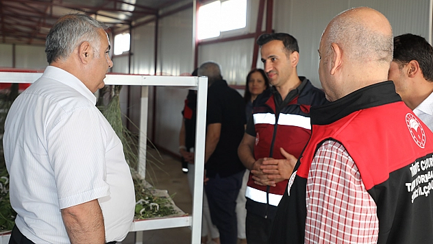 Elazığ'da İpek Böceği Üreticisine Ziyaret