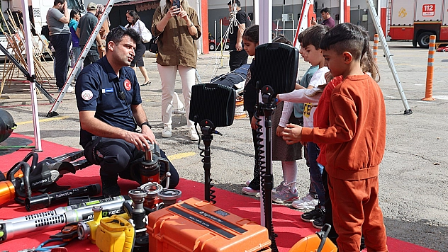 Elazığ'da İtfaiye Haftası renkli etkinliklerle kutlandı
