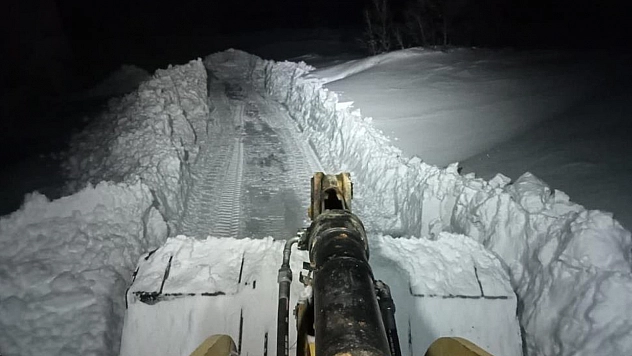 Elazığ'da kapalı köy yolları açıldı