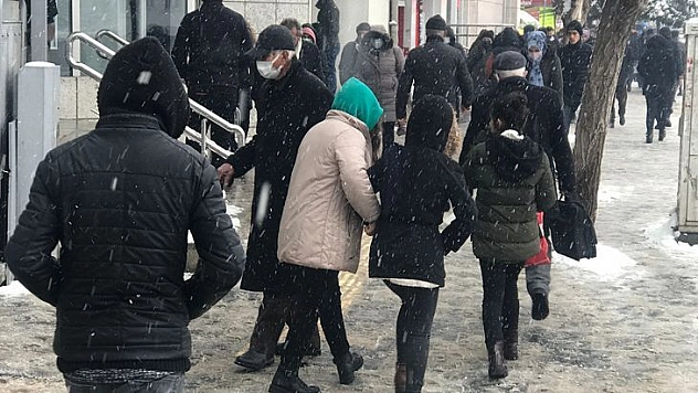 Elazığ'da Kar Yağışı Etkisini Sürdürüyor