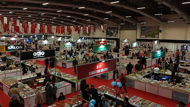 Elazığ'da Kitap Fuarına yoğun ilgi!