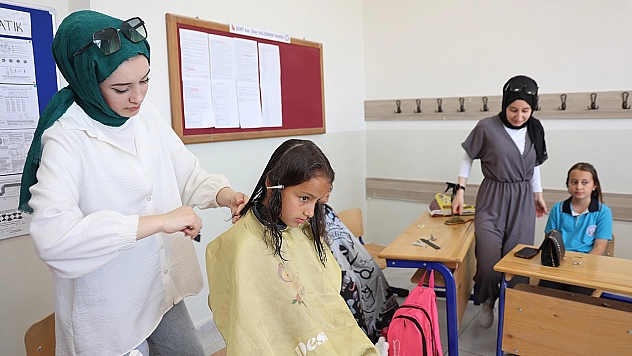 Elazığ'da köy okulu öğrencilerine büyük jest