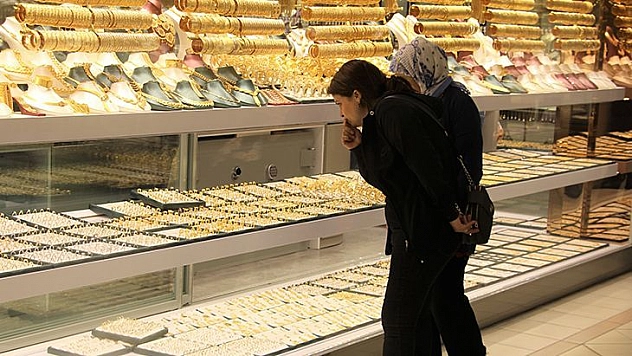 Elazığ'da Kuyumcular Vatandaşları Sahte Altına Karşı Uyardı