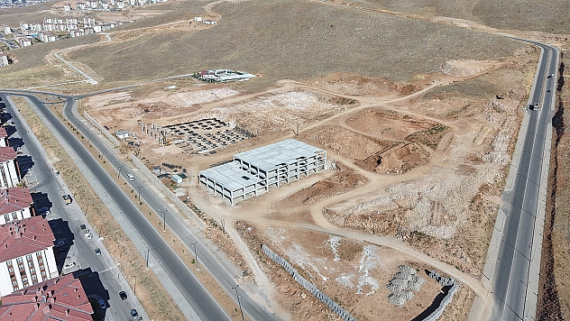Elazığ'da mobilyacılar sitesi yükseliyor: Bölgenin yeni cazibe merkezi olacak