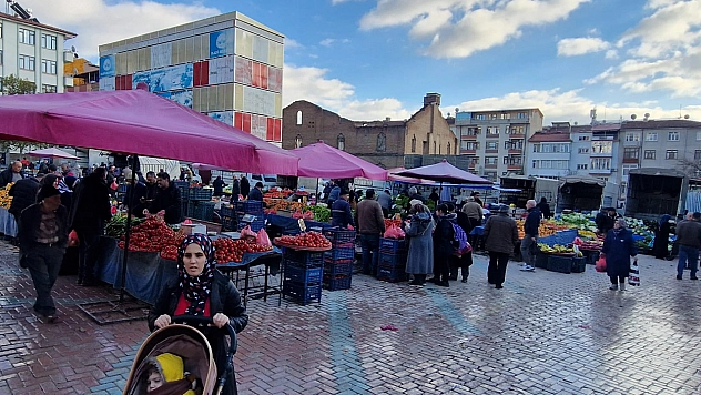 Elazığ'da mutfak alışverişi yapacaklar dikkat! Bazı ürünler uçtu, bazıları düştü… İşte güncel hal fiyatları…