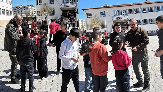 Elazığ'da öğrencilere orman yangını ile mücadele çalışması