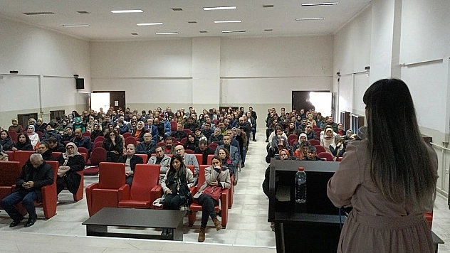 Elazığ'da öğretmenlere diyabet eğitimi verildi