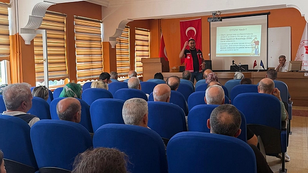 Elazığ'da otizm farkındalık eğitimi düzenlendi