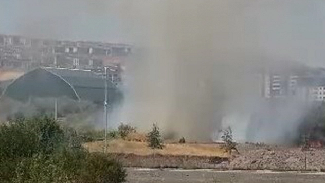 Elazığ'da otluk alanda yangın