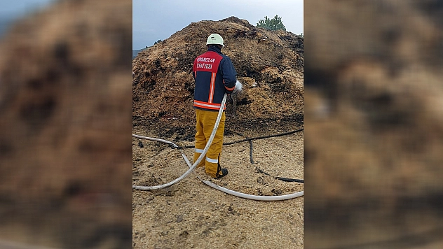 Elazığ'da samanlıkta korkutan yangın