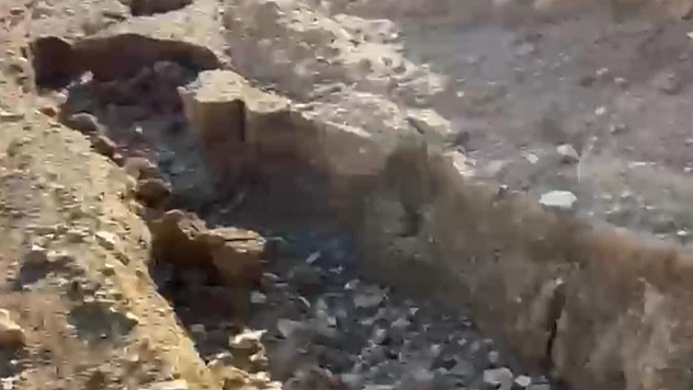 Elazığ'da sel nedeniyle yayla yolu yarıldı