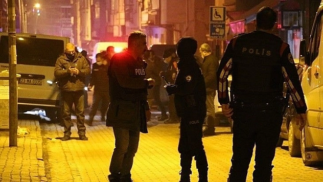 Elazığ'da silahlı kavgada vurulan şahıs hayatını kaybetti