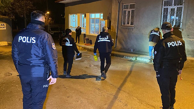 Elazığ'da silahlı ve bıçaklı kavga!