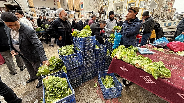 Elazığ'da tanesini 10 liraya sattı dakikalar içinde tükendi