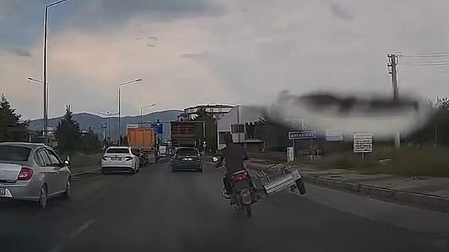 Elazığ'da tehlikeli yolculuk!
