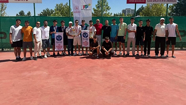 Elazığ'da tenis heyecanı sona erdi