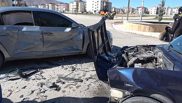 Elazığ'da trafik kazası: 1 yaralı