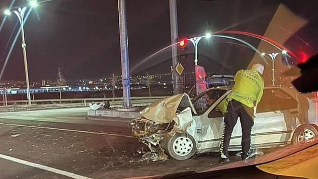 Elazığ'da Trafik Kazası: 3 Yaralı