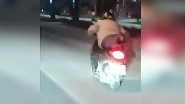 Elazığ'da trafikte tehlikeli anlar!