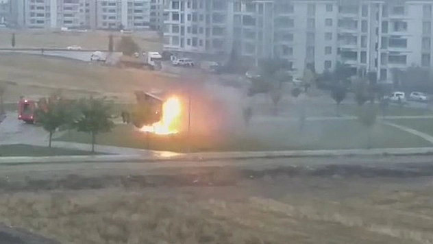 Elazığ'da trafo yangını paniğe neden oldu