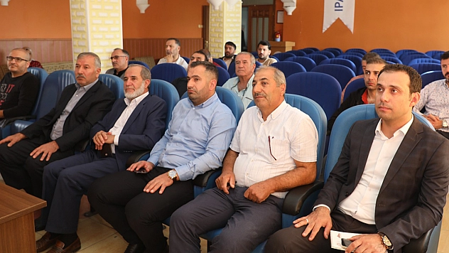 Elazığ'da tulum peyniri üreticilerine gıda mevzuatı eğitimi verildi