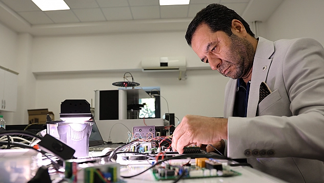 Elazığ'da Türk profesörden milli yenilik