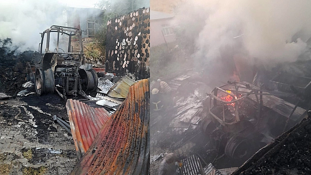 Elazığ'da yanan traktör kullanılmaz hale geldi