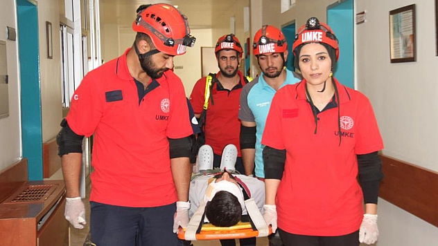 Elazığ'da Yangın ve Deprem Olmuşçasına...