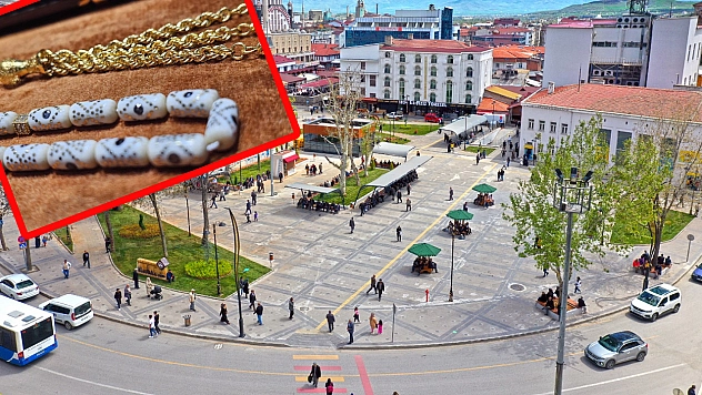 Elazığ'da yapımı tam 3 ay süren pırlanta işlemeli tespih görücüye çıktı