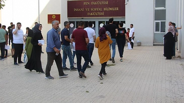 Elazığ'da YKS'nin ikinci oturumu başladı