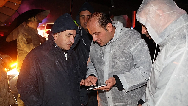 Elazığ'da yoğun yağış: 30 noktada su baskını