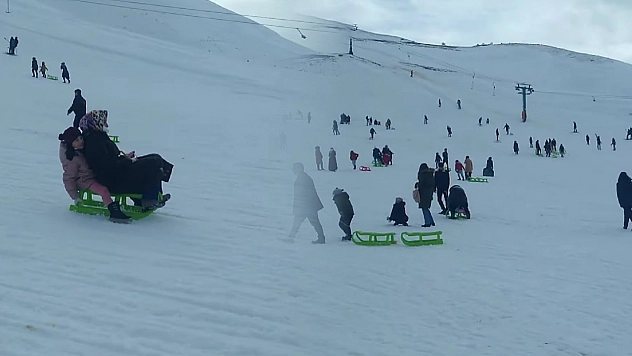 Elazığ'da yüzlerce kişi buraya akın ediyor! Ulaşımı çok kolay