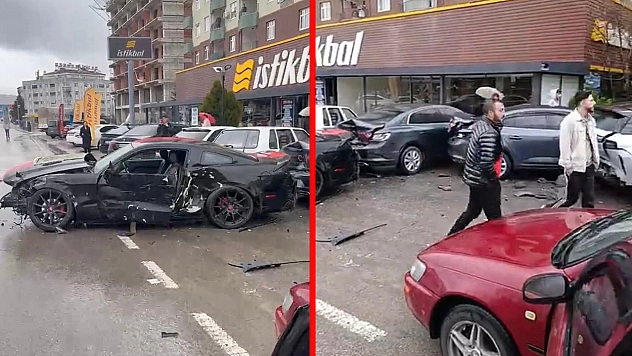 Elazığ'da zincirleme kaza: 4 araçta hasar