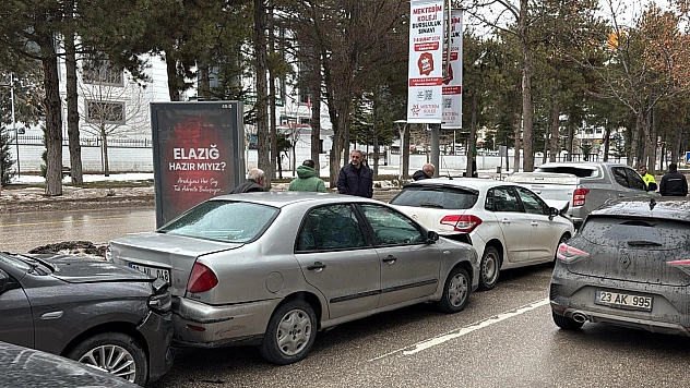 Elazığ'da zincirleme kaza!